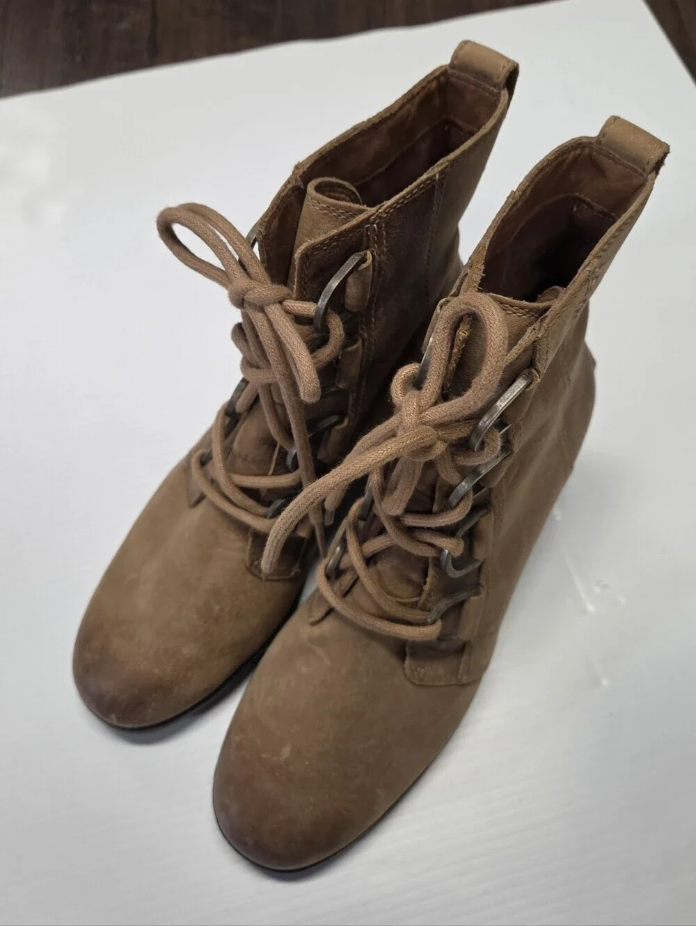 Sorel Womens Cate Boot Size 7 Waterproof Brown Leather Lace Up Block Heel Bootie